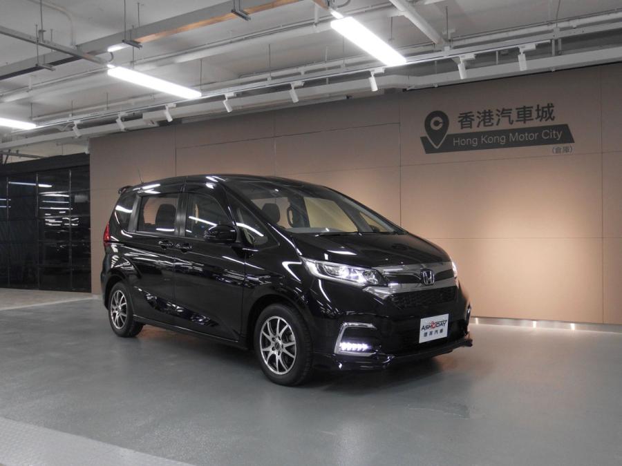 HONDA 本田 Freed Hybrid GB7 6 座